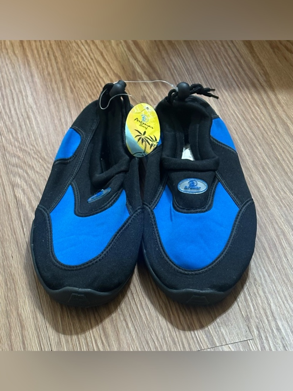 Maui And Sons Slip On Water Shoes Black Blue Men’s Size 12 Easy Breath Mesh Top